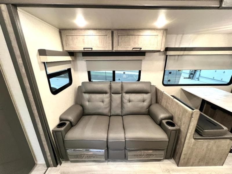 2023 Forest River 2023 Forest River Surveyor - thumbnail 7