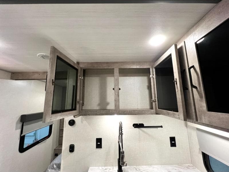 2023 Forest River 2023 Forest River Surveyor - thumbnail 12