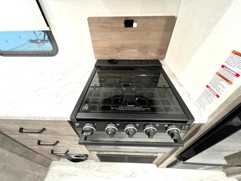 2023 Forest River 2023 Forest River Surveyor - thumbnail 17