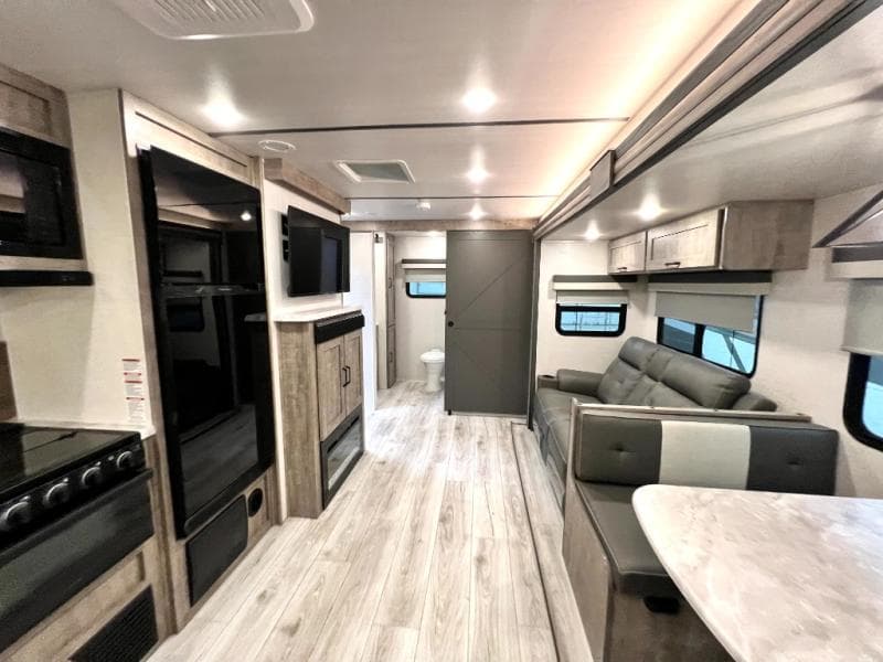 2023 Forest River 2023 Forest River Surveyor - thumbnail 25