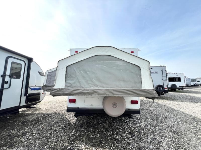 2011 Forest River 2011 Forest River ROCKWOOD ROO - thumbnail 5