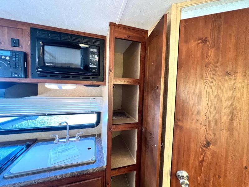 2011 Forest River 2011 Forest River ROCKWOOD ROO - thumbnail 27