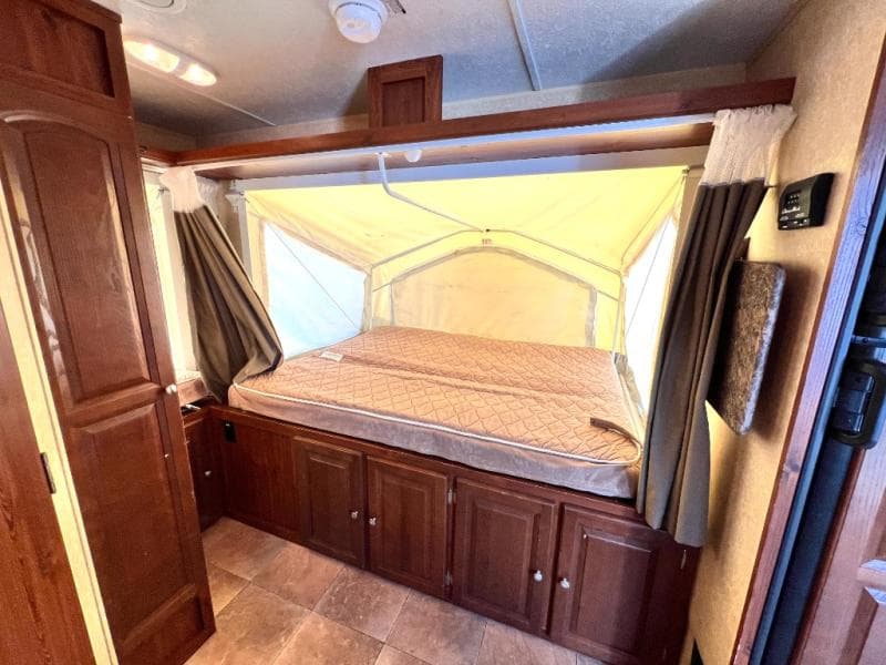 2011 Forest River 2011 Forest River ROCKWOOD ROO - thumbnail 28