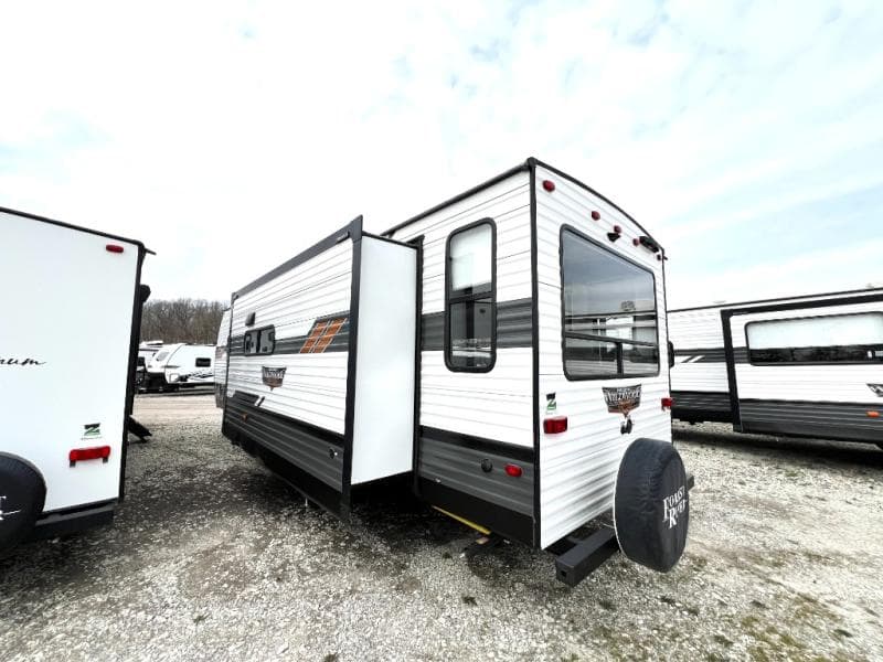 2022 Forest River 2022 Forest River Wildwood - thumbnail 6