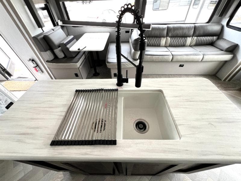 2022 Forest River 2022 Forest River Wildwood - thumbnail 23