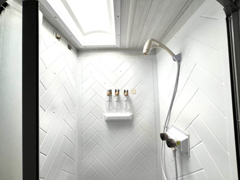 2022 Forest River 2022 Forest River Wildwood - thumbnail 33