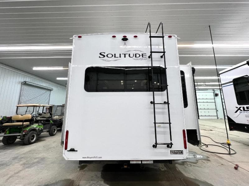 2023 Grand Design 2023 Grand Design Solitude - thumbnail 6