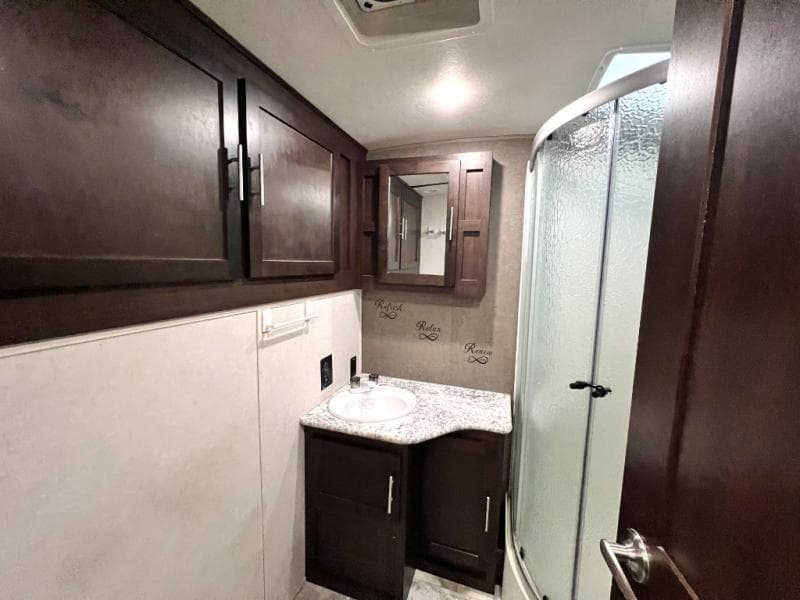 2018 Forest River 2018 Forest River Surveyor - thumbnail 20