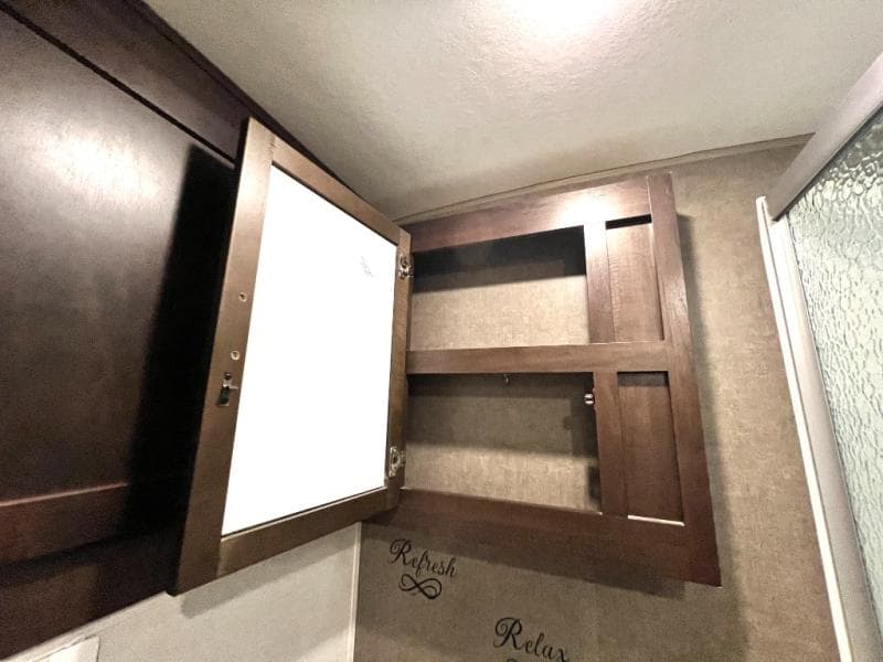 2018 Forest River 2018 Forest River Surveyor - thumbnail 22