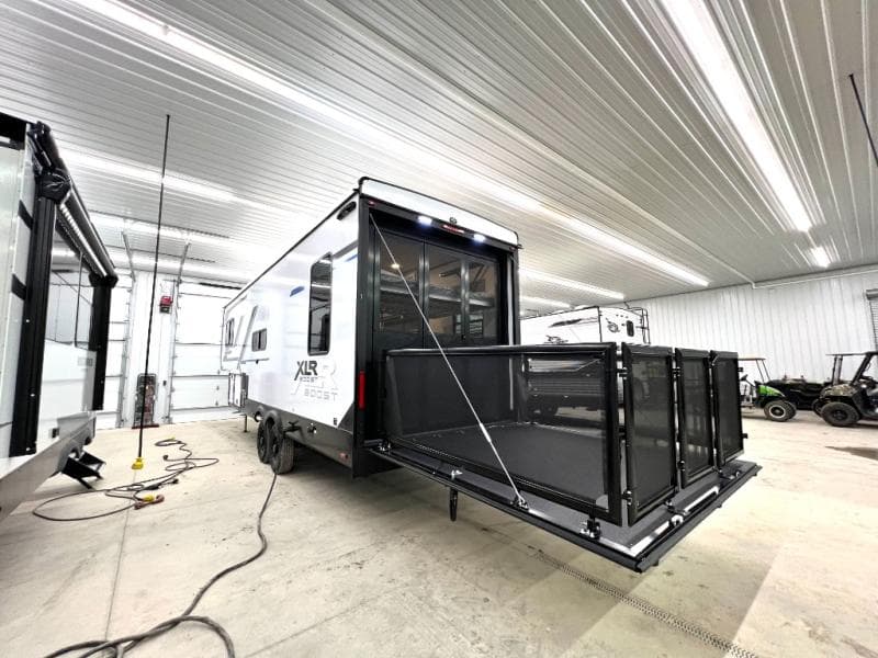 2026 Forest River 2026 Forest River Xlr Boost Toy Hauler - thumbnail 5