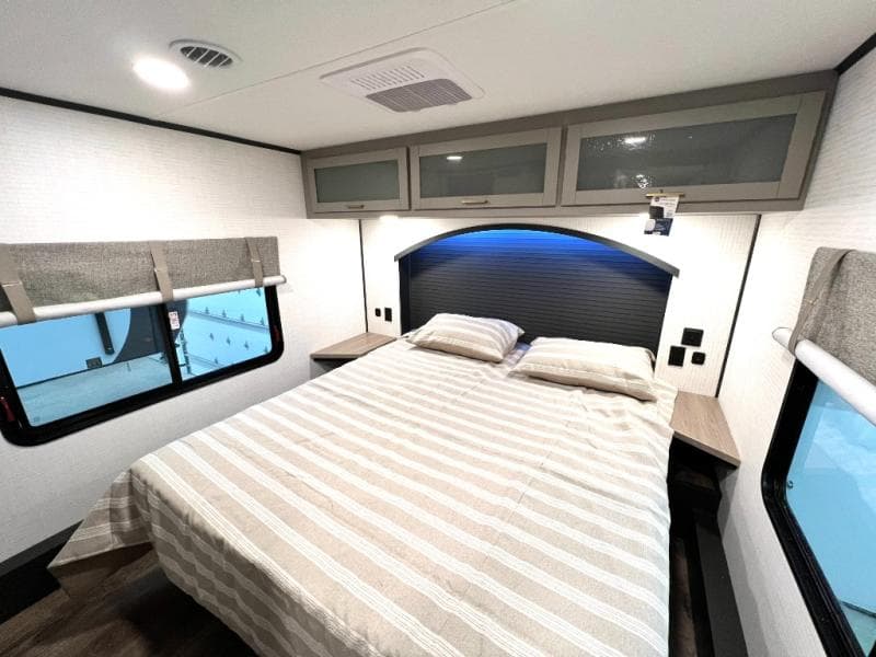 2026 Forest River 2026 Forest River Xlr Boost Toy Hauler - thumbnail 33