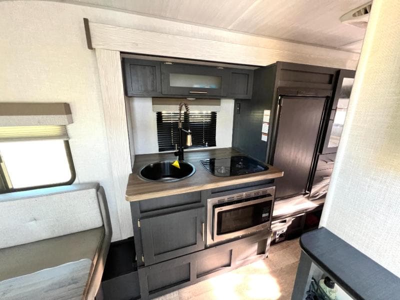 2023 Forest River 2023 Forest River R-Pod - thumbnail 16