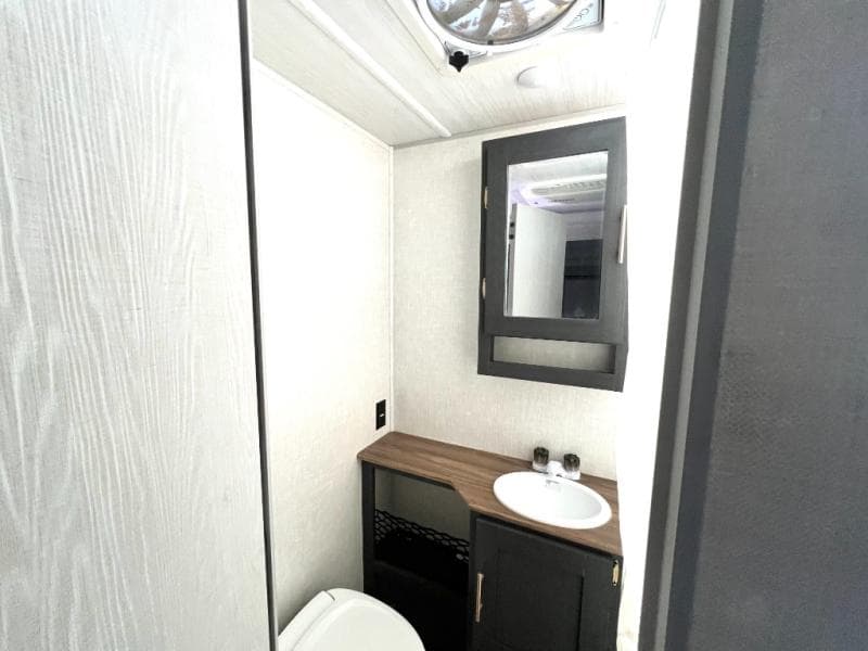 2023 Forest River 2023 Forest River R-Pod - thumbnail 31