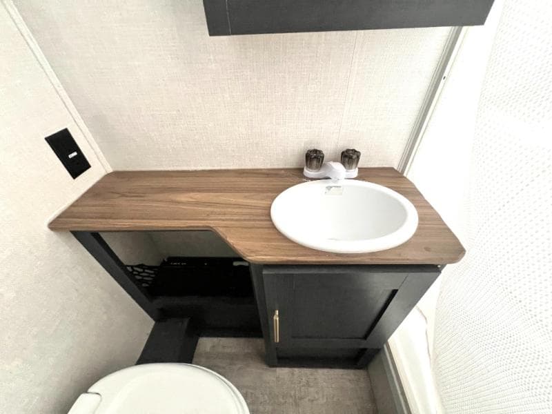 2023 Forest River 2023 Forest River R-Pod - thumbnail 34