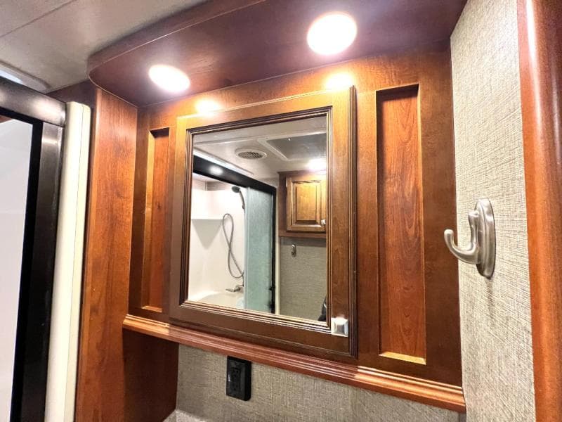 2018 Heartland 2018 Heartland Bighorn - thumbnail 32