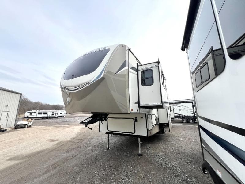 2022 Forest River 2022 Forest River Salem Hemisphere - thumbnail 5