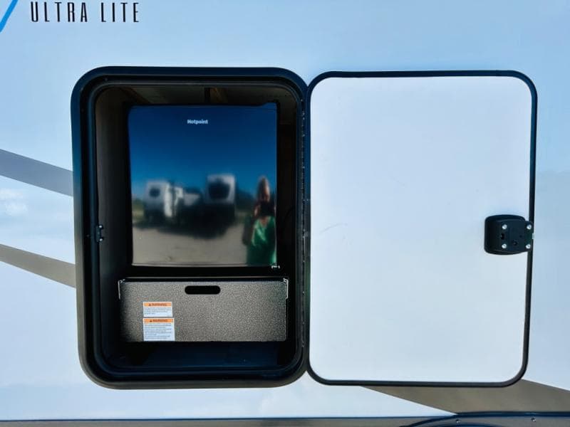 2024 Forest River 2024 Forest River Rockwood Ultra Lite - thumbnail 13