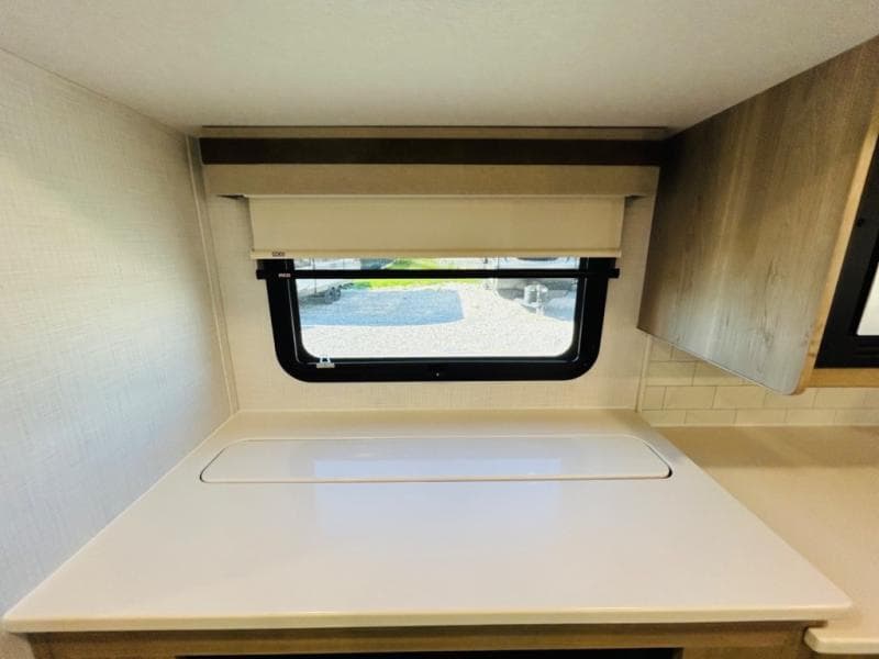 2024 Forest River 2024 Forest River Rockwood Ultra Lite - thumbnail 42