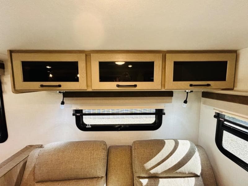 2024 Forest River 2024 Forest River Rockwood Ultra Lite - thumbnail 45