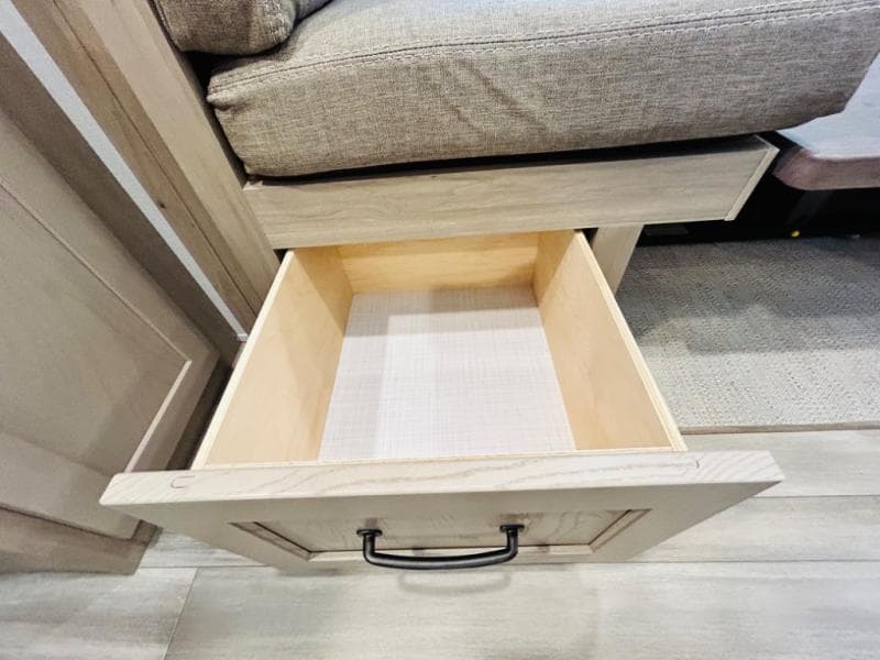 2024 Forest River 2024 Forest River Rockwood Ultra Lite - thumbnail 54