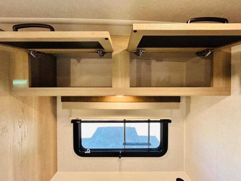 2024 Forest River 2024 Forest River Rockwood Ultra Lite - thumbnail 57