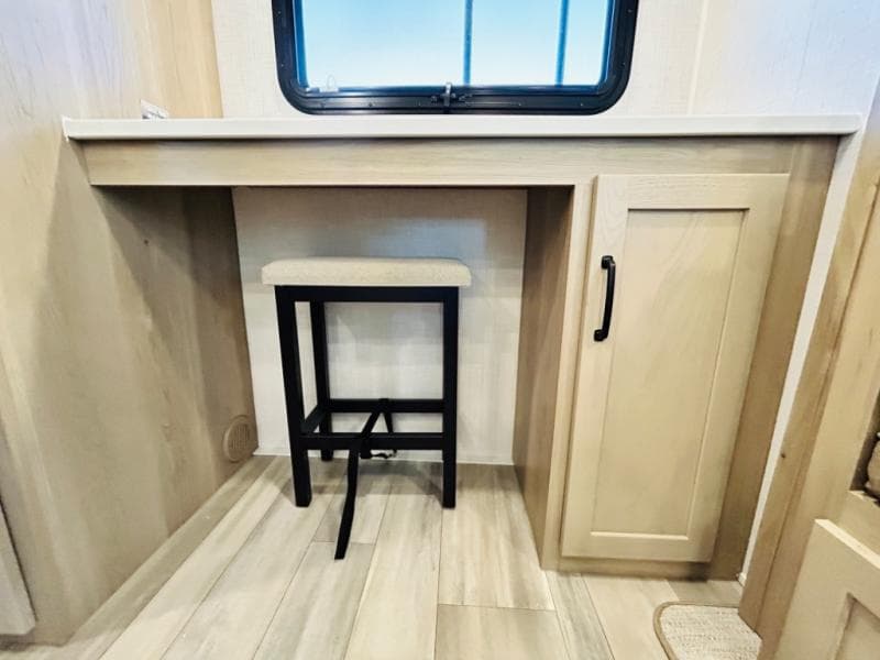 2024 Forest River 2024 Forest River Rockwood Ultra Lite - thumbnail 59