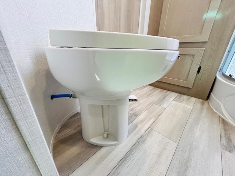 2024 Forest River 2024 Forest River Rockwood Ultra Lite - thumbnail 73