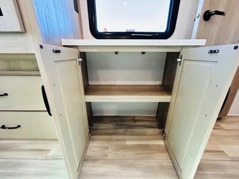 2024 Forest River 2024 Forest River Rockwood Ultra Lite - thumbnail 82