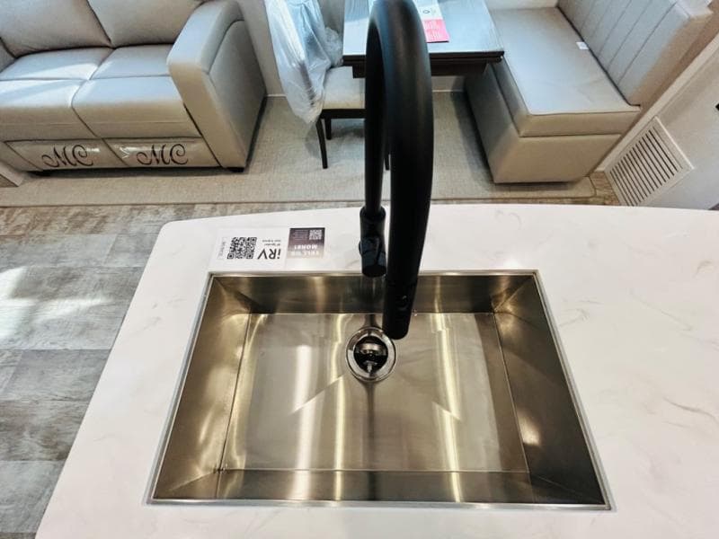 2024 Forest River 2024 Forest River Rockwood Signature - thumbnail 32