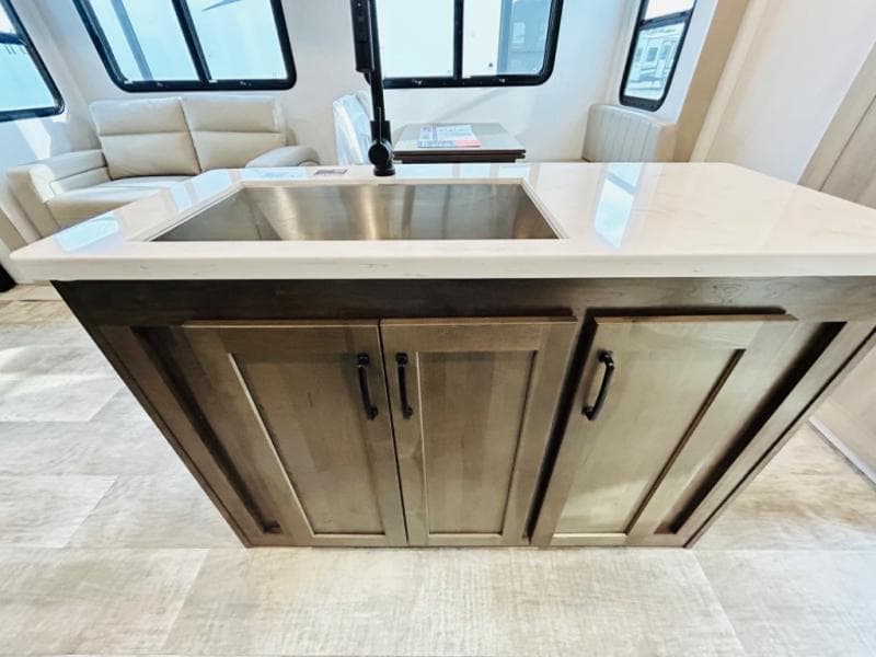 2024 Forest River 2024 Forest River Rockwood Signature - thumbnail 33