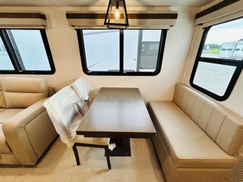 2024 Forest River 2024 Forest River Rockwood Signature - thumbnail 51