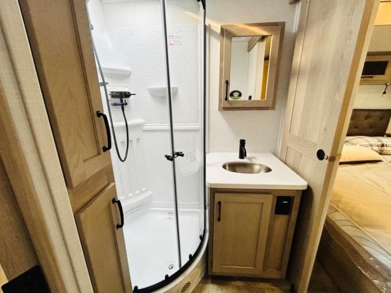 2024 Forest River 2024 Forest River Rockwood Signature - thumbnail 66