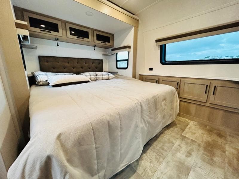 2024 Forest River 2024 Forest River Rockwood Signature - thumbnail 79