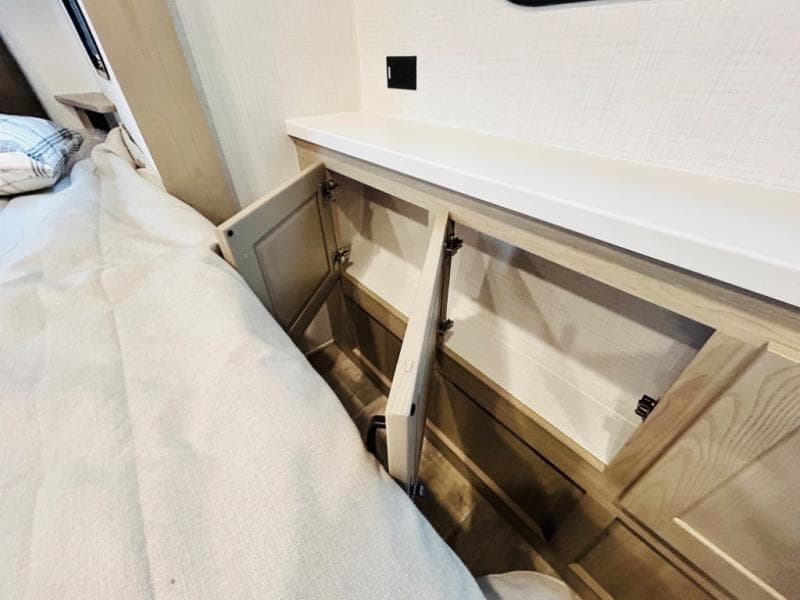 2024 Forest River 2024 Forest River Rockwood Signature - thumbnail 87