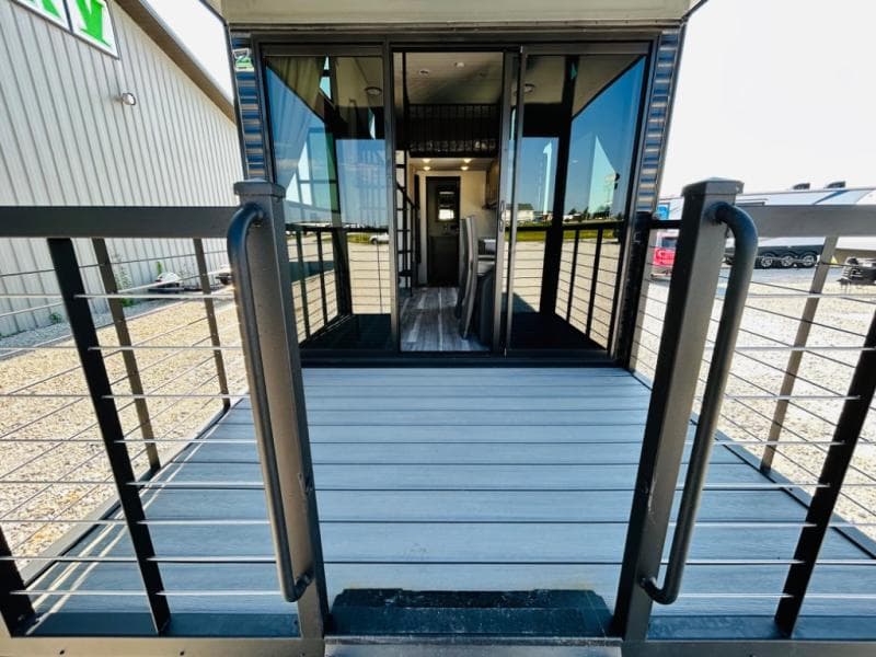 2025 Keystone RV 2025 Keystone RV Springdale Mini - thumbnail 11