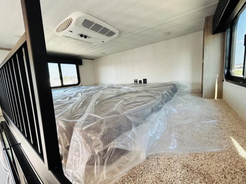 2025 Keystone RV 2025 Keystone RV Springdale Mini - thumbnail 40