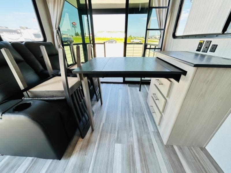 2025 Keystone RV 2025 Keystone RV Springdale Mini - thumbnail 51