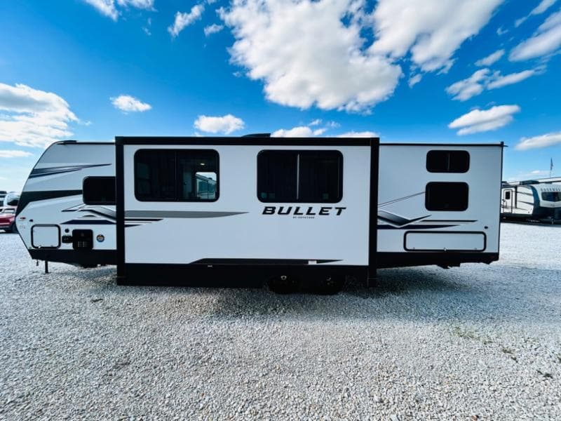 2024 Keystone RV 2024 Keystone RV Bullet Classic - thumbnail 8