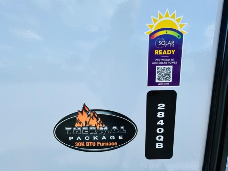 2024 Keystone RV 2024 Keystone RV Bullet Classic - thumbnail 10