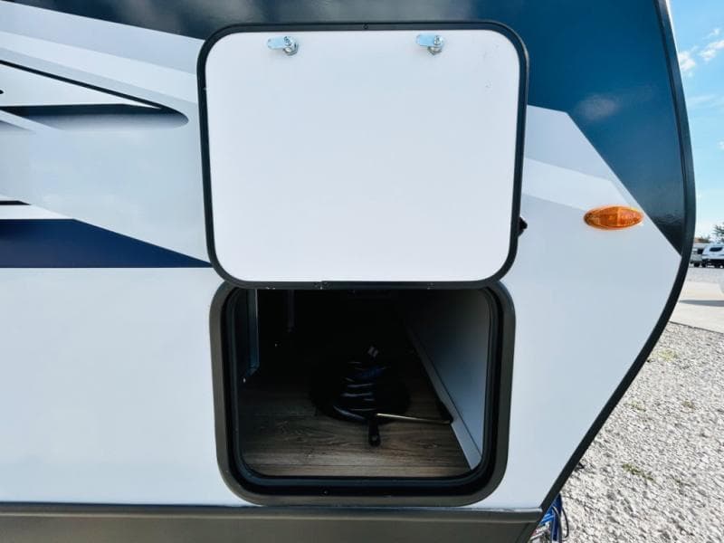 2024 Keystone RV 2024 Keystone RV Bullet Classic - thumbnail 15