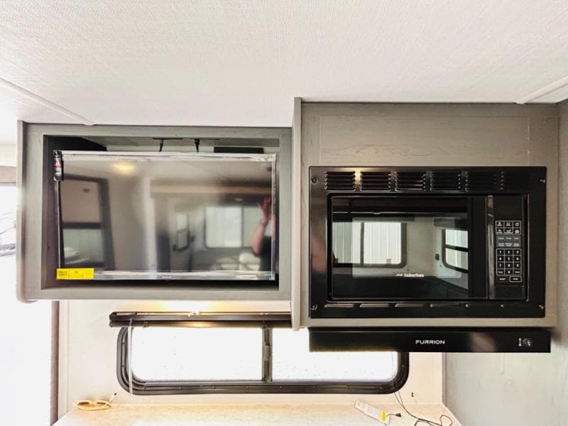 2024 Keystone RV 2024 Keystone RV Bullet Classic - thumbnail 33