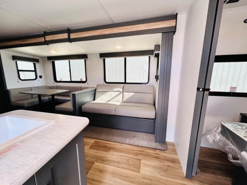 2024 Keystone RV 2024 Keystone RV Bullet Classic - thumbnail 42