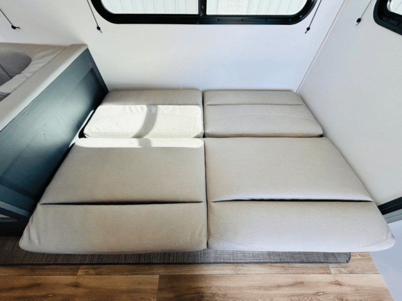 2024 Keystone RV 2024 Keystone RV Bullet Classic - thumbnail 45