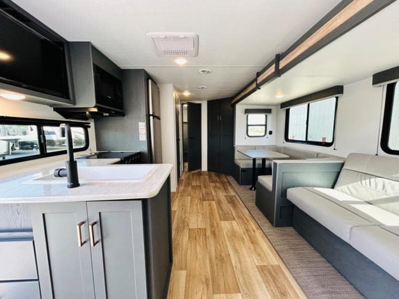 2024 Keystone RV 2024 Keystone RV Bullet Classic - thumbnail 51