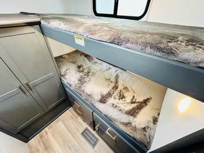 2024 Keystone RV 2024 Keystone RV Bullet Classic - thumbnail 56