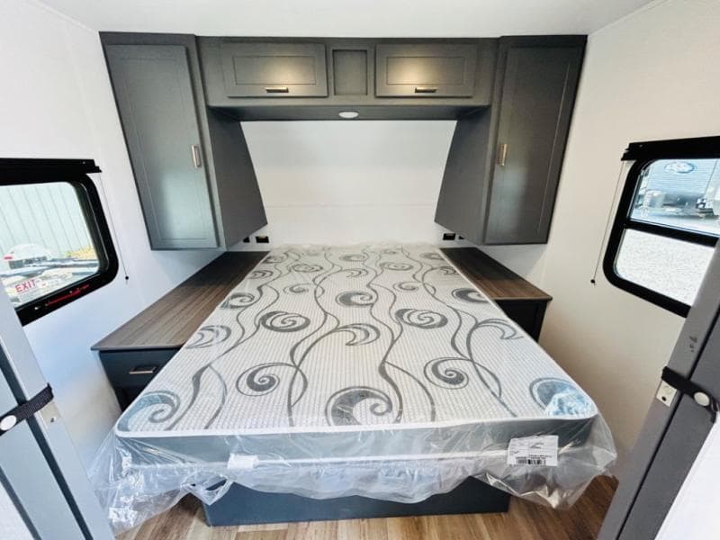 2024 Keystone RV 2024 Keystone RV Bullet Classic - thumbnail 70