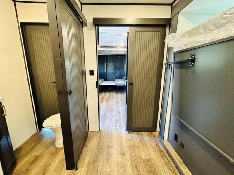 2025 Forest River 2025 Forest River Xlr Boost Toy Hauler - thumbnail 22