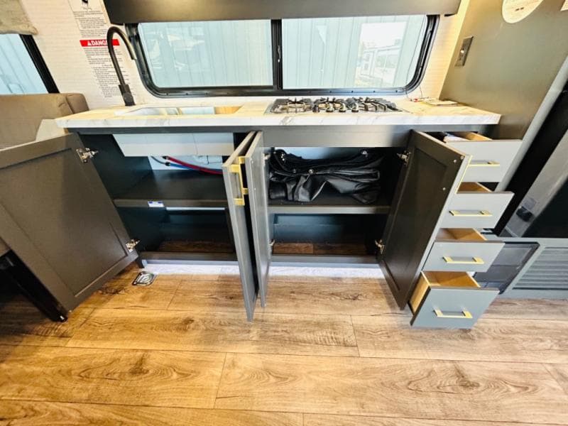 2025 Forest River 2025 Forest River Xlr Boost Toy Hauler - thumbnail 36