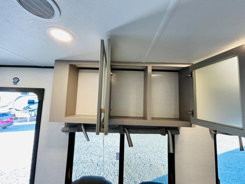 2025 Forest River 2025 Forest River Xlr Boost Toy Hauler - thumbnail 43