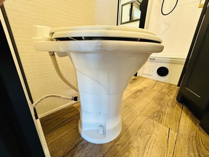 2025 Forest River 2025 Forest River Xlr Boost Toy Hauler - thumbnail 58